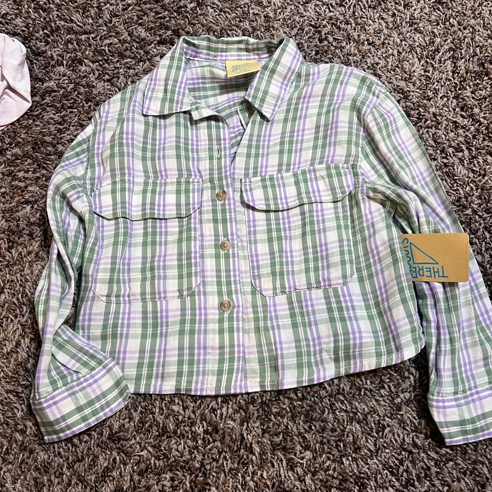 Girl’s purple and green plaid shirt. New! Size 7/8